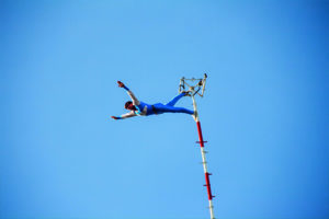 Show am Artistenmast Weisheit Show am Artistenmast Weisheit