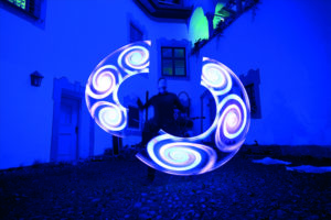 Glow-Show – Nils Müller Glow-Show – Nils Müller