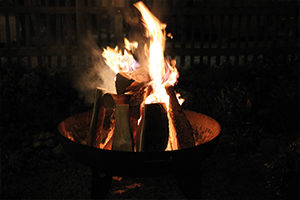 priener-winterwald-lagerfeuer priener-winterwald-lagerfeuer
