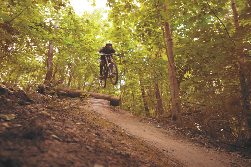 AOE-Downhill-teaser